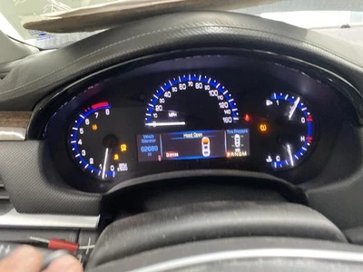 Medidor de velocímetro usado se adapta a: Cadillac Xts 2016 mejorado clúster opcional UDD ID 23353 Foto 1 de 4