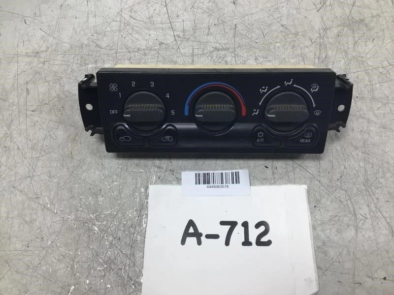  2000 雪佛兰 SUBURBAN FRONT DASH AC A/C 气候温度控制开关   — 第 1/4 张图片
