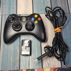 Xbox 360 Wireless Controller & Rechargeable Battery Pack w/ Cable - WORKS GREAT! - Picture 1 of 11