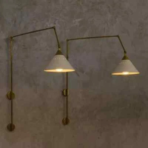 Handmade italian Antique wall lamps sconces in Pair of Brass Wall Light Fixture - Picture 1 of 7