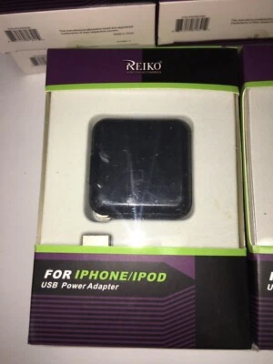 Reiko Iphone/iPod charger 黑色 30 针 — 第 1/3 张图片