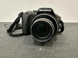 Olympus SP-560UZ 8MP Digital Cam W/Dual Image Stabilised Black - Picture 1 of 6