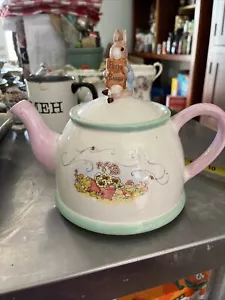 Tetera de teleflora Beatrix Potter Peter Rabbit con pantalla separada - Imagen 1 de 6
