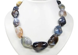 Wunderschöne Halskette aus dem Edelstein Botswana-Achat große Nuggets - Picture 1 of 2