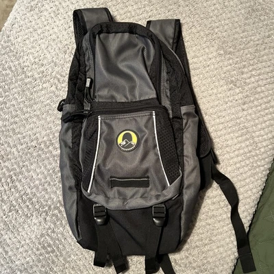 Mochila de hidratación Stansport gris negra sin vejiga senderismo viaje pequeña bonita Foto 1 de 3