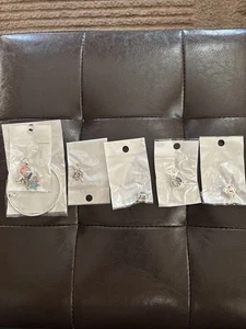 Carnival Cruise Line Charm Bracelet With 5 Charms With 4 Additional Charms - Picture 1 of 6