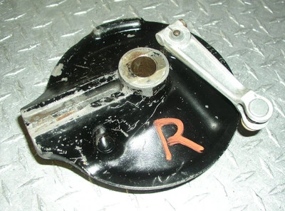 IT465 YAMAHA 1982 @ IT 465 82 REAR BRAKE BACKING PLATE - Image 1 of 4