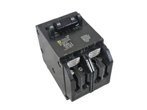 Square D HOMT2020240 (2) 20A 120V, (1) 40A 240V Triplex Circuit Breaker - Picture 1 of 1