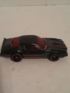 Hot Wheels 1982 Camaro Z28 Red/Black 1:64 Die-cast Car - Picture 1 of 6