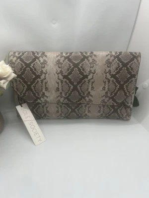 Bolso de mano Suela/Grupo Sociedad Magdi Clutch/Bolso Bandolera. Color: Blush Snake Foto 1 de 4