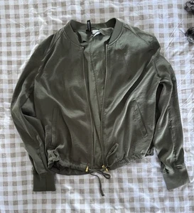 Divided H&M Women’s Bomber Jacket Military Olive Green Size 12 - Picture 1 of 4
