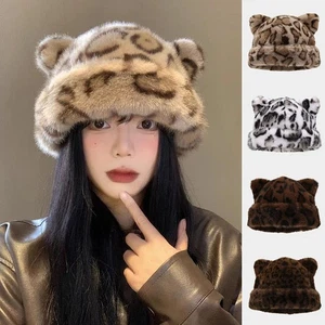 Berretto donna invernale caldo con orecchie orso e pelliccia sintetica stampa leopardata - Foto 1 di 25