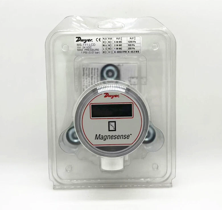 1pcs NEW Dwyer differential pressure sensor MS-111-LCD - Image 1 of 4