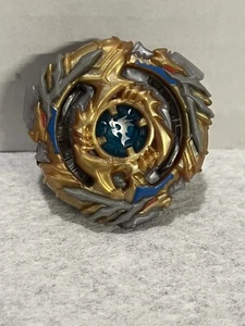 Beyblade Burst Evolution Hasbro World Tour Set Fafnir F3 - Picture 1 of 3