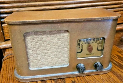 Radio Meridian vintage años 30? Foto 1 de 3
