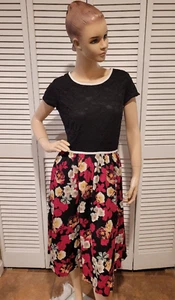 Nuevo con etiquetas Modcloth Fascinación por la Impecabilidad Vestido Floral Talla Pequeña Encaje Negro - Imagen 1 de 7