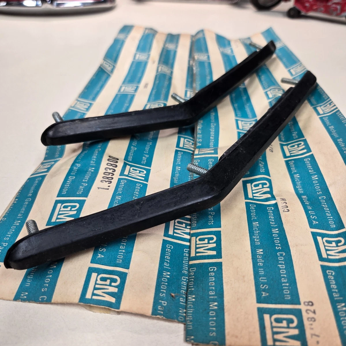 Bracket Refuerzo A00194-69 Par De Soportes De Refuerzo Para Tanque De Gasolina De Camaro O Firebird 1969 - Izquierdo Y Derecho, Acabado Negro E-Coat Warhammer Tomb Kings