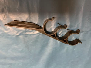 BMW 3er E46 Kühlwasserschlauch Halter 6918537 - Bild 1 von 1