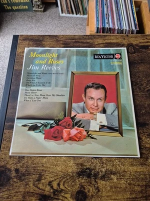 Jim Reeves - Moonlight And Roses - RCA Victor - Mono - UK - 1964 - RD7639 - EX - Image 1 of 4