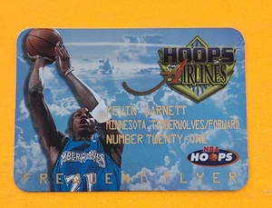 1997-98 Hoops #12 Kevin Garnett Frequent Flyer Club - Picture 1 of 2
