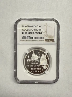 Eslovaquia 2010 £10, plata, iglesias de madera, NGC PF 69 ULTRA CAMAFEO Foto 1 de 2