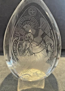 Vintage Wedgwood 1975 Christmas Crystal Egg Slice Paperweight--806.23 - Picture 1 of 4