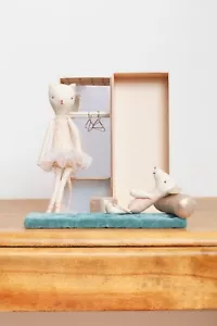 Gato y ratón bailando Maileg en caja de zapatos (nuevo sin etiquetas) - Imagen 1 de 13