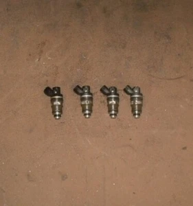 Suzuki 140 HP  Fuel Injector Assembly PN 15710-94900 Fits 1998-2003 - Bild 1 von 4