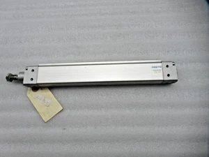 Festo DZH-25-200-PPV-A Druckluftzylinder 200 mm Hub 151128 *NOS* - Bild 1 von 6