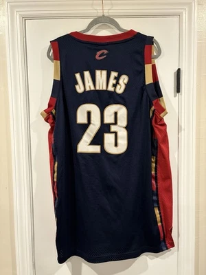 Camiseta deportiva para hombre LeBron James Cleveland Cavaliers Reebok NBA Swingman talla grande Foto 1 de 2