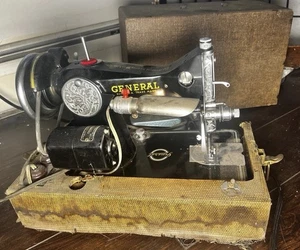 Antique 1930s The General Sewing Machine Company Stitching W/ Case NEEDS BELT - Picture 1 of 9