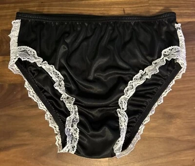 Bragas Leg Avenue negras Rhumba blancas volantes encaje segunda piel talla S-M sin forro Foto 1 de 4