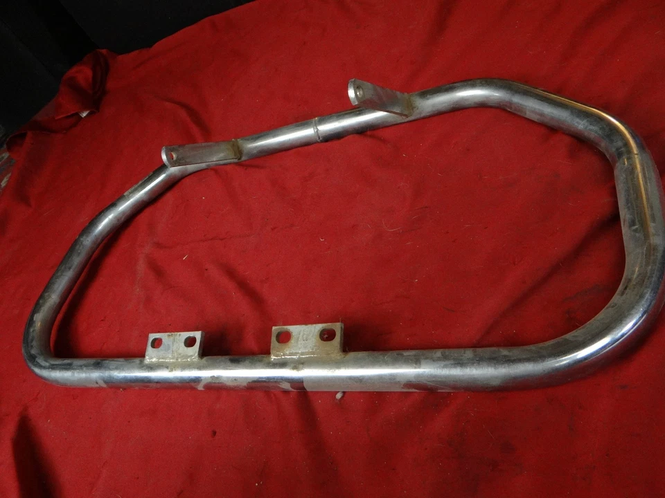 Barra de choque KG Engineering, Honda CB650 1981 Foto 1 de 4