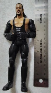Figura de acción JAKKS Pacific WWE Wrestling Undertaker 2004 ojos raros retrocedidos - Imagen 1 de 12