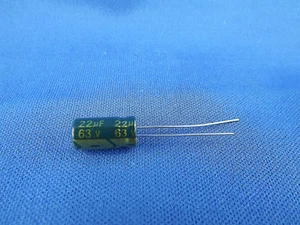 8x Elko 22uF (µF), 63V radial - Bild 1 von 1