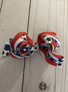 TaylorMade Custom Boutique Hair Bow USA Soccer New - Picture 1 of 1