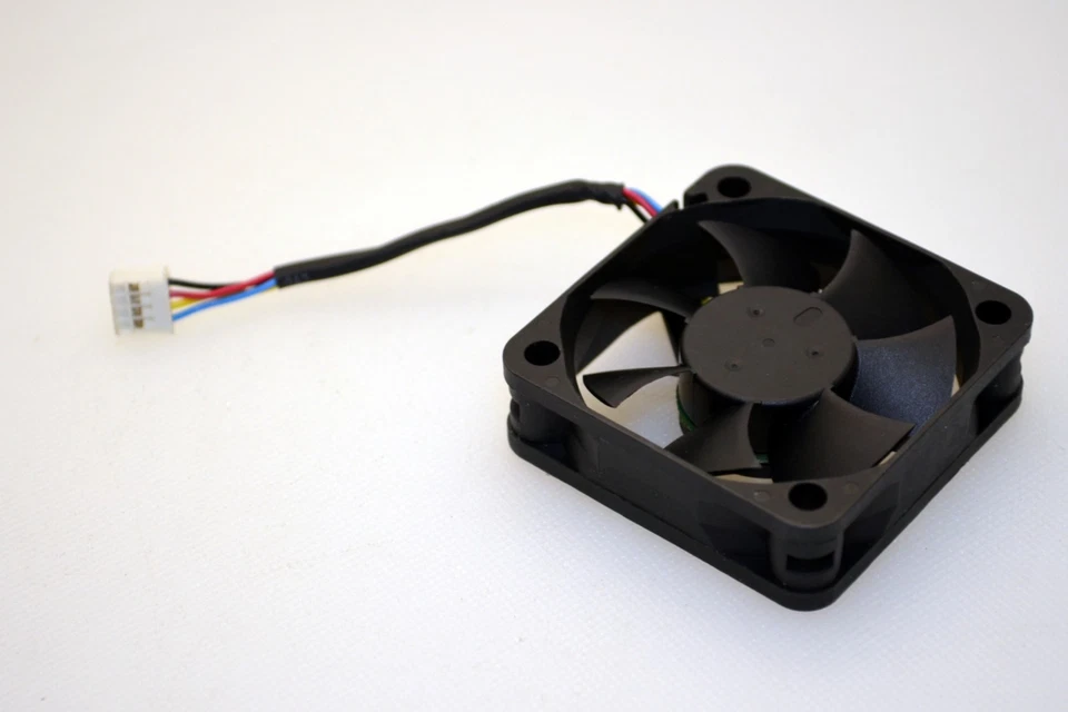 Samsung AH31-00066A / AH31-00067A 4-Wire Replacement Fan G5015M12D1+6 AUC0512DB  - Image 1 of 1