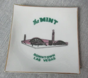 Vintage The Mint White Ceramic Ash Tray Pin Dish - Casino Las Vegas - e5 sb - Picture 1 of 5