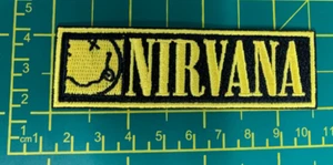 NIRVANA SMALL HAPPY FACE WOVEN SEW OR IRON ON PATCH OFFICIALLY LICENSED - Imagen 1 de 8