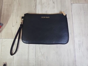 Ellen Tracy Black Leather Zip-Around Clutch Wallet • Zip Around • Classic & Chic - Picture 1 of 8