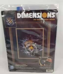 Dimensions Cross Stitch Kit #39016 Moonlit Swim Tiger No Count - Bild 1 von 8