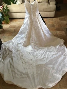 WEDDING DRESS SATIN BEADED BELOW MEASUREMENTS BELOW - Picture 1 of 8
