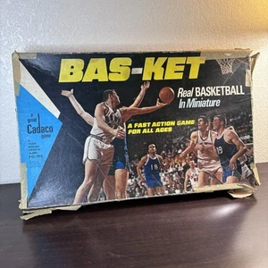 VINTAGE 1969 CADACO BAS-KET GAME No 165 REAL BASKETBALL IN MINIATURE COMPLETE - Picture 1 of 12