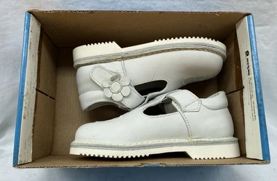 KIDS Girls Shoes -Kids Express- White Leather-Oxalls 3337 size 8.0 U.S. - Image 1 of 4