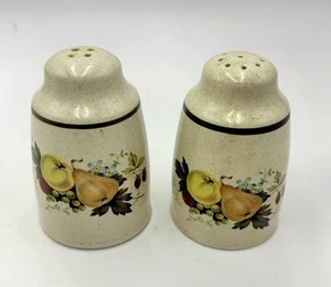 Vntg 1975 Royal Doulton Stoneware Cornwall Salt Pepper Set Lambethware England - Picture 1 of 7