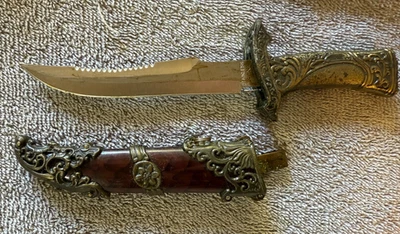 老式带剪刀 - 金属和木制,7 英寸长带 4 1/2 英寸刀片 — 第 1/4 张图片