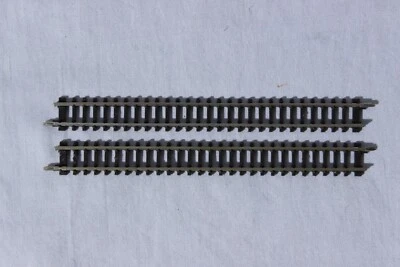 Marklin 8506 Z Scale Straight Track, 4-1/4-Inch x2 - Image 1 of 4