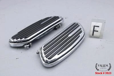 Harley Road Glide CVO 2012 juego de estriberas y almohadillas para conductor delantero cromo rumble Foto 1 de 4