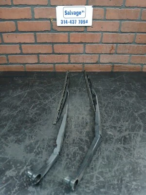 Dodge Charger SRT8 2006 brazo limpiaparabrisas izquierdo y derecho juego de 2 Foto 1 de 4