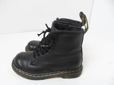 Botas infantis pretas unissex DR MARTENS DOC Air Wair 1460T - Tamanho 9 EUA - Imagem 1 de 4